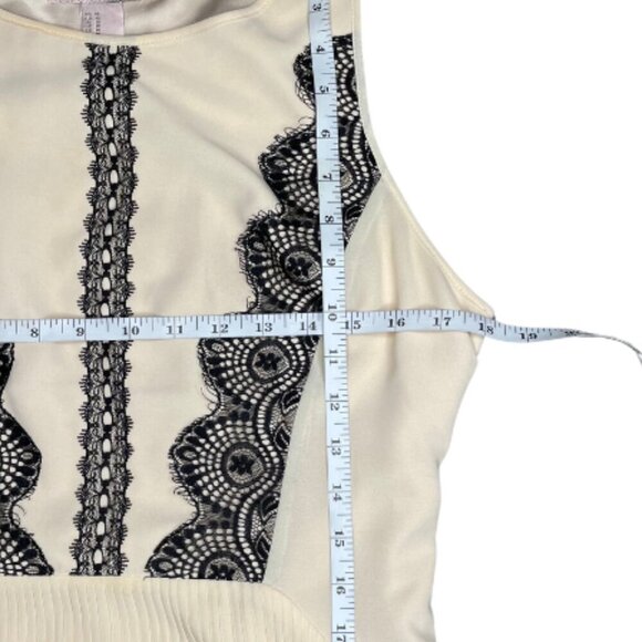 Love 21 Cream Black Mermaid Lace Detail High-Low Style Dress with Pleats Sz Med - Picture 5 of 8